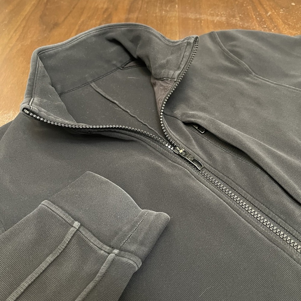 Lululemon Black Sojourn Full Zip Performance Jacket Men's Size Small LM4616S